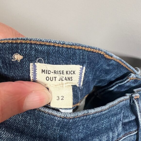 Madewell Mid Rise Kick Out Jeans Size 32 Dark Wash Denim Blue Whiskering - Picture 7 of 8